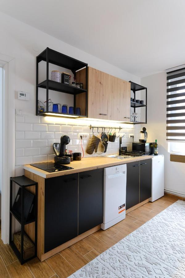 Mak Apartment - Free Parking - Balcony Сараєво Екстер'єр фото