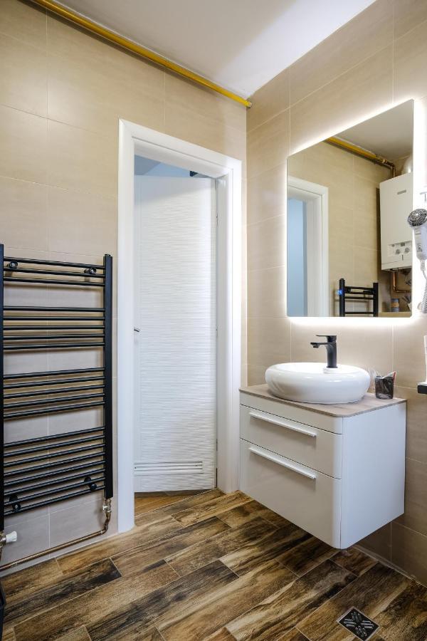 Mak Apartment - Free Parking - Balcony Сараєво Екстер'єр фото