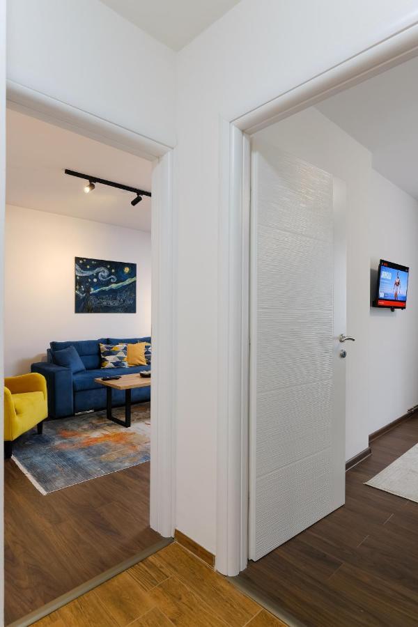 Mak Apartment - Free Parking - Balcony Сараєво Екстер'єр фото