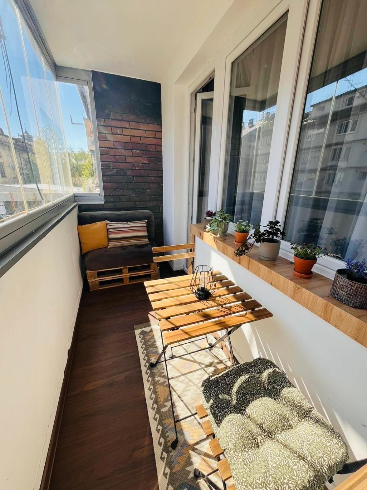 Mak Apartment - Free Parking - Balcony Сараєво Екстер'єр фото