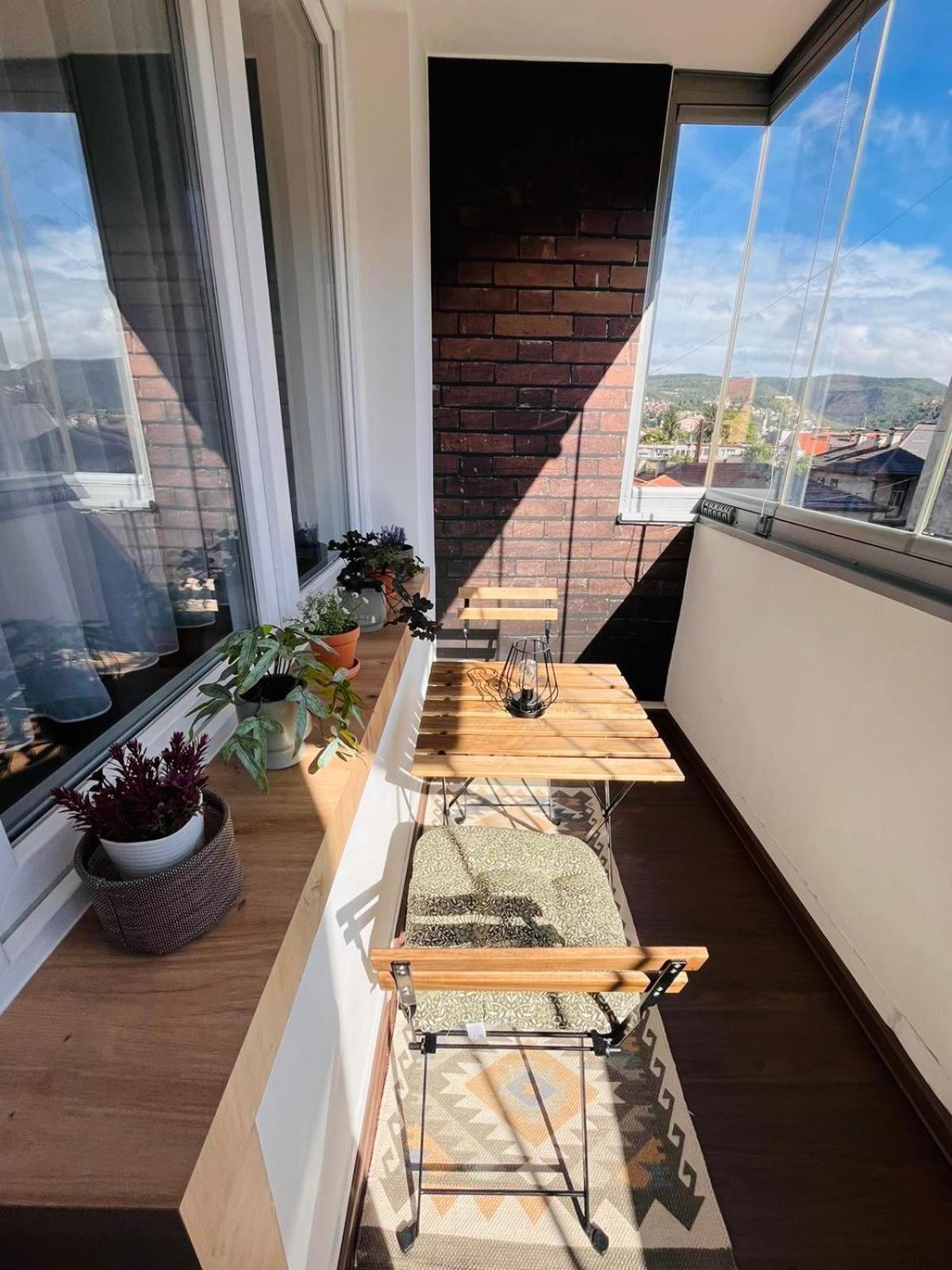 Mak Apartment - Free Parking - Balcony Сараєво Екстер'єр фото